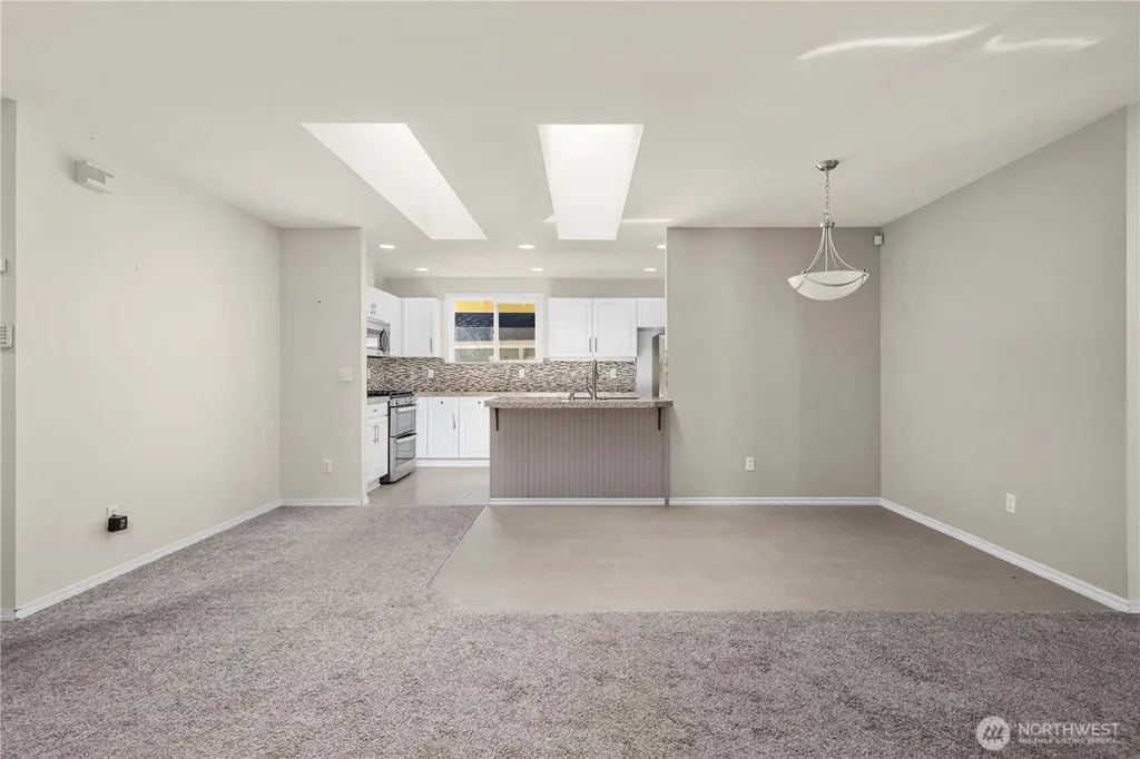 4505 7th Street SE Puyallup WA 98374