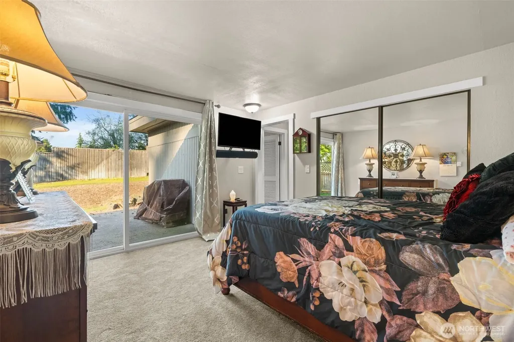 3421 E 99th Edgewood WA 98371