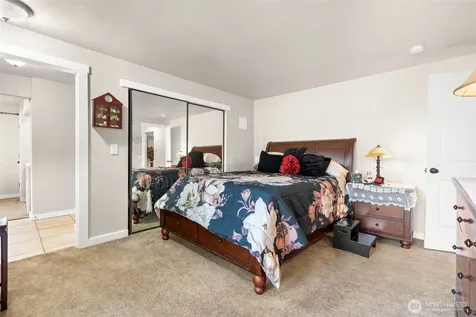 3421 E 99th Edgewood WA 98371