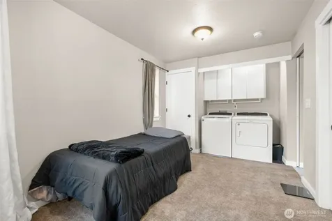 3421 E 99th Edgewood WA 98371