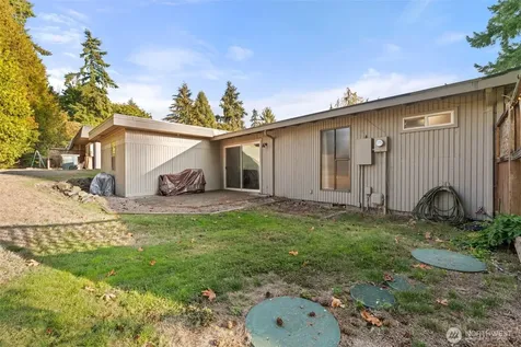 3421 E 99th Edgewood WA 98371