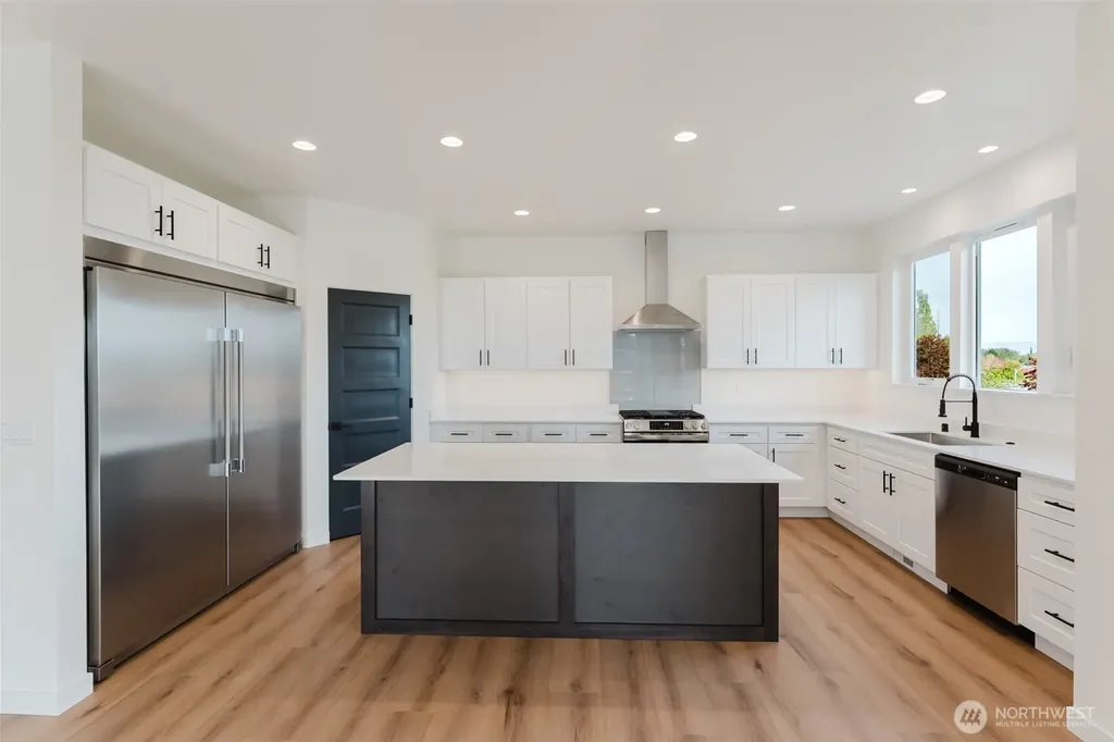 2273 Douglas Road Ferndale WA 98248