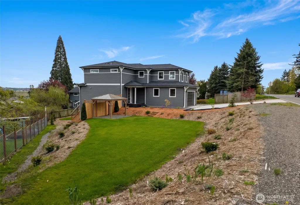 2273 Douglas Road Ferndale WA 98248