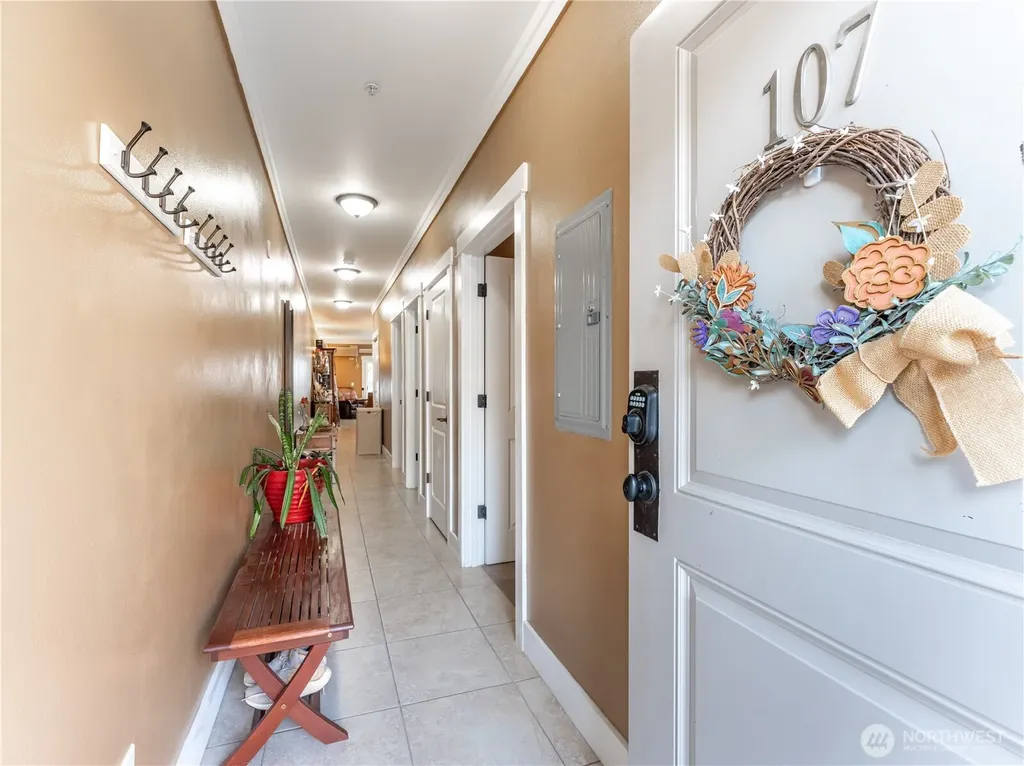 23772 Crescent Bay Drive NW Quincy WA 98848