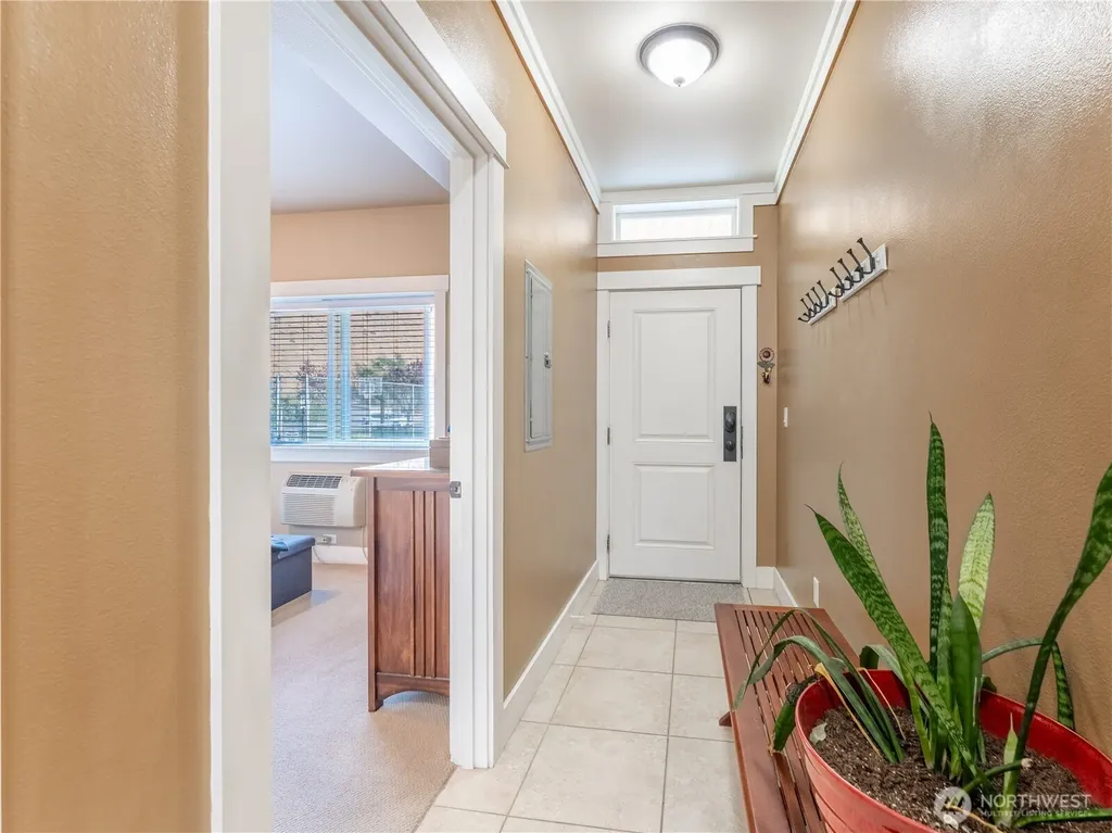 23772 Crescent Bay Drive NW Quincy WA 98848