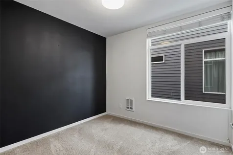 6917 Carleton Ave S Seattle WA 98108