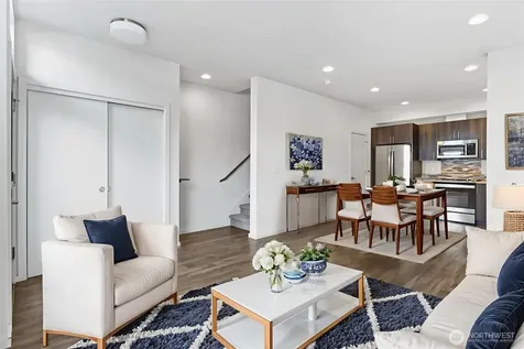 6917 Carleton Ave S Seattle WA 98108
