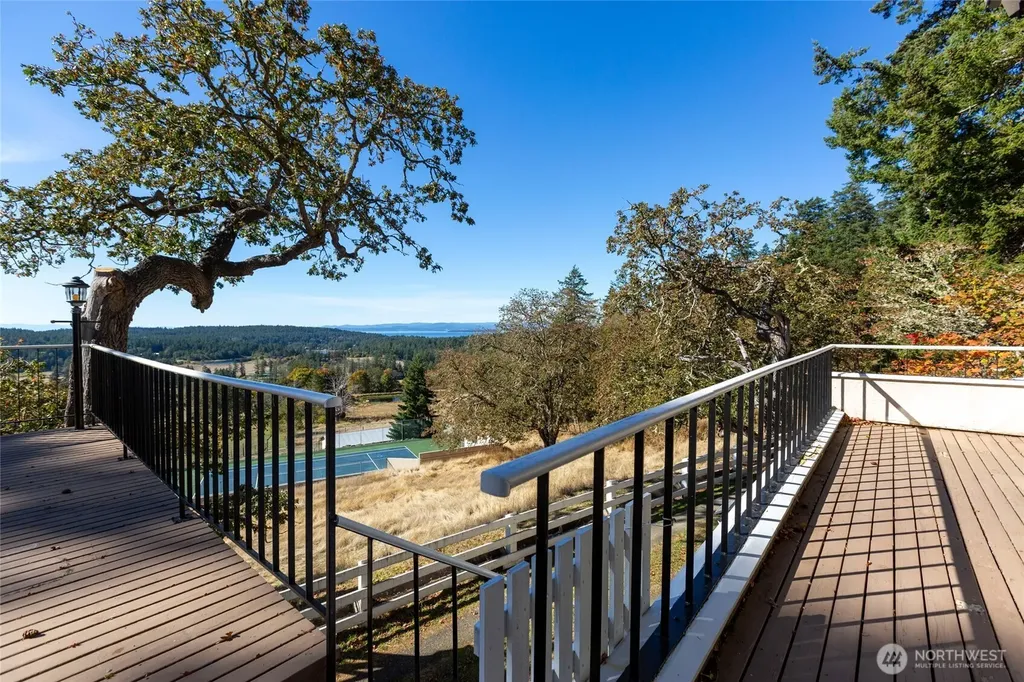 327 Twin Oaks Drive Friday Harbor WA 98250