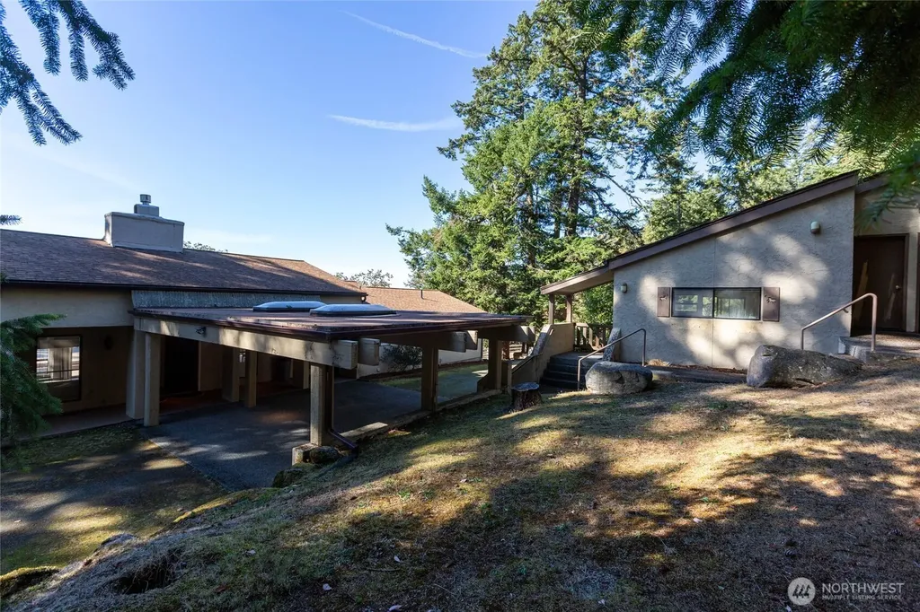 327 Twin Oaks Drive Friday Harbor WA 98250