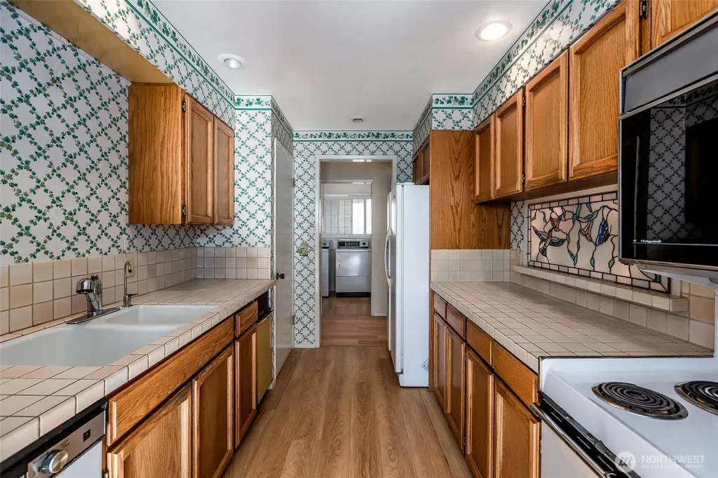 327 Twin Oaks Drive Friday Harbor WA 98250