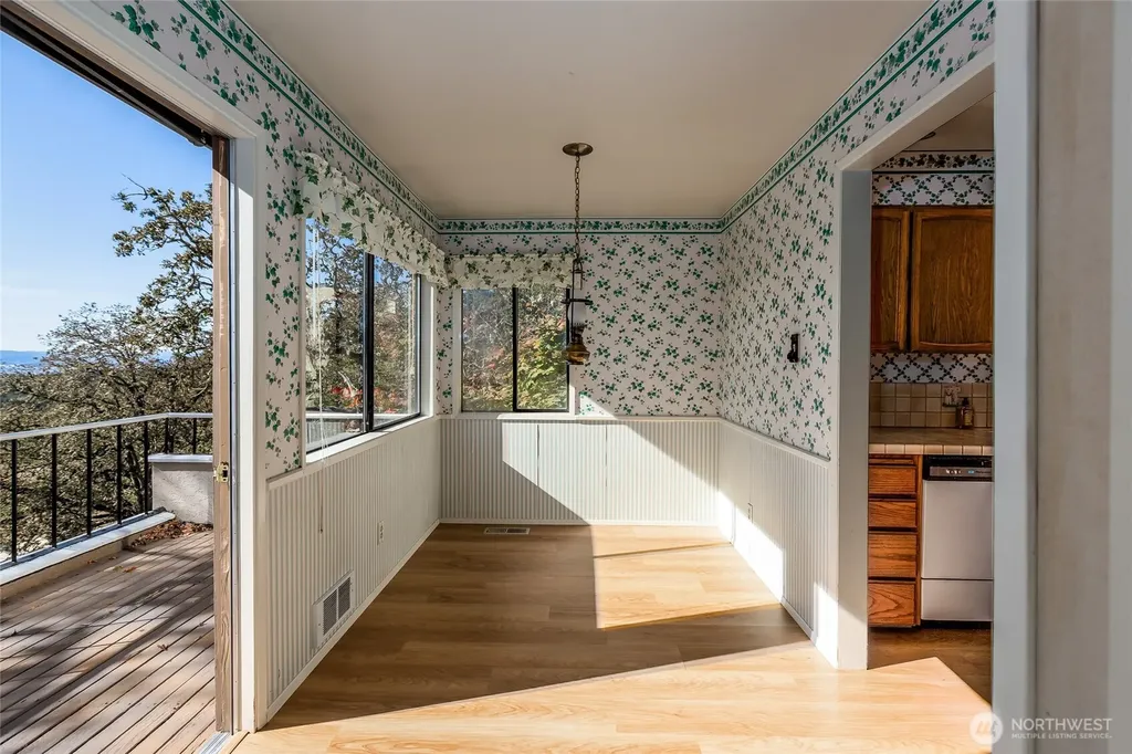 327 Twin Oaks Drive Friday Harbor WA 98250