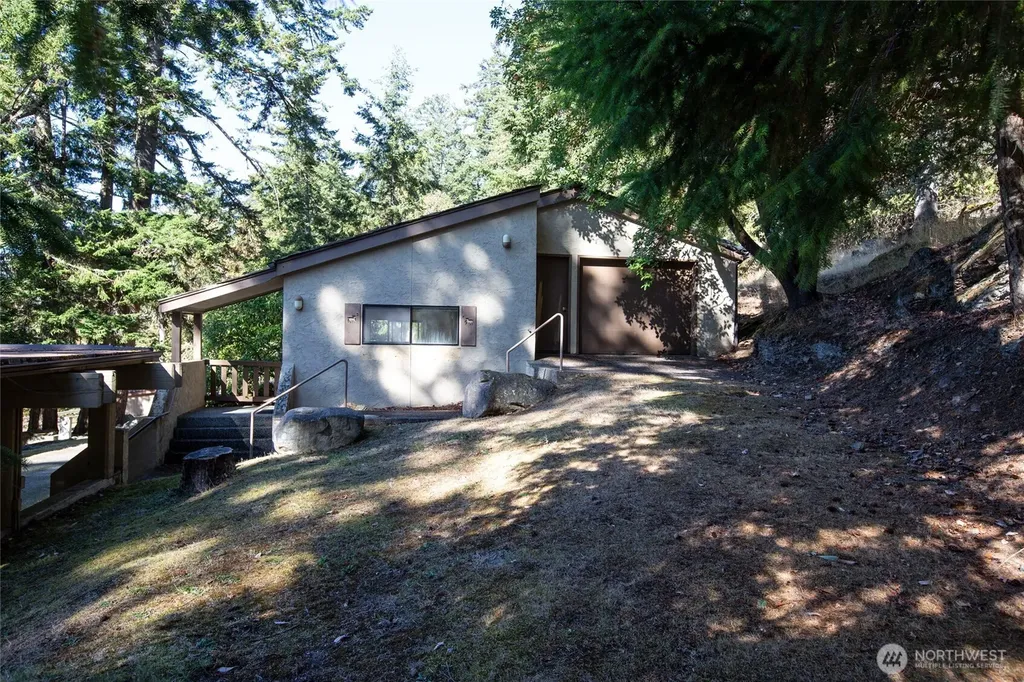 327 Twin Oaks Drive Friday Harbor WA 98250