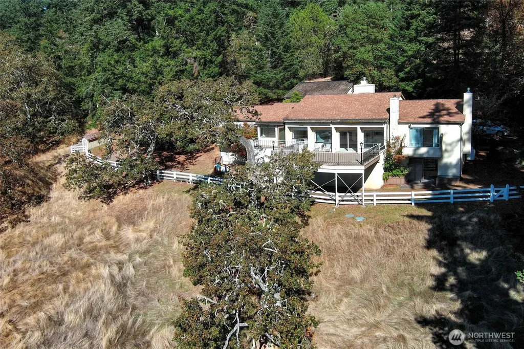 327 Twin Oaks Drive Friday Harbor WA 98250