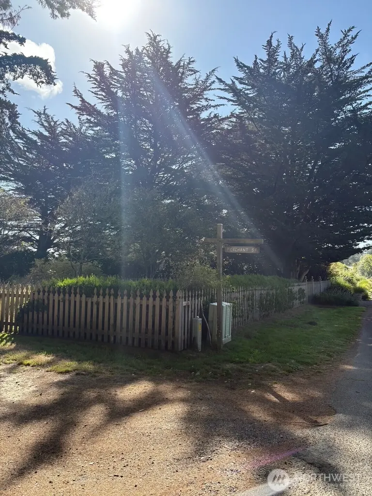 33880 Territory Road Oysterville WA 98640