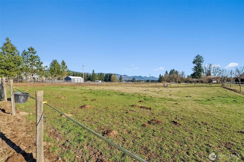 3356 State Highway 508 Onalaska WA 98570