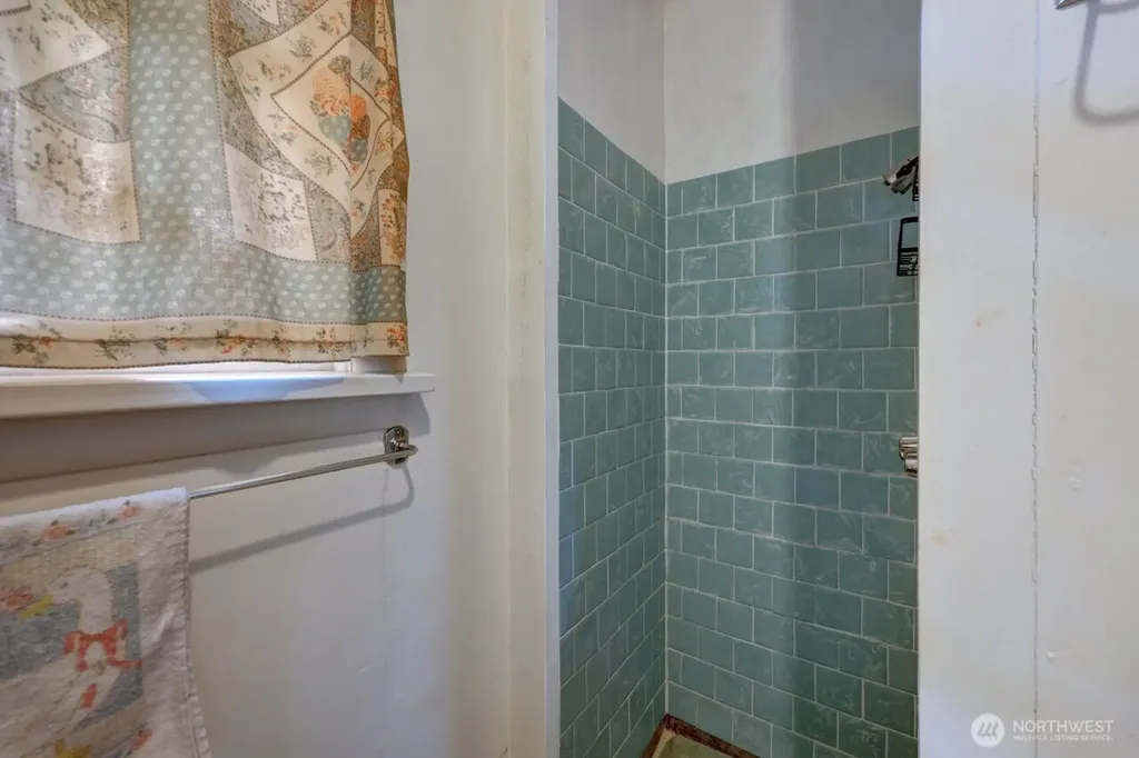 13907 N Alley Long Beach WA 98631