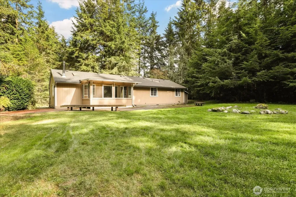 3100 Sea Eagle Lane Greenbank WA 98253