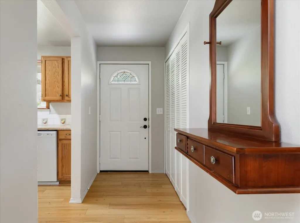 3100 Sea Eagle Lane Greenbank WA 98253