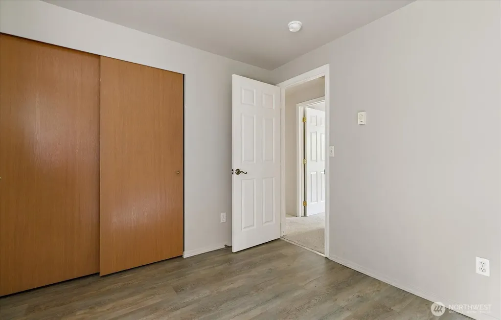 3100 Sea Eagle Lane Greenbank WA 98253