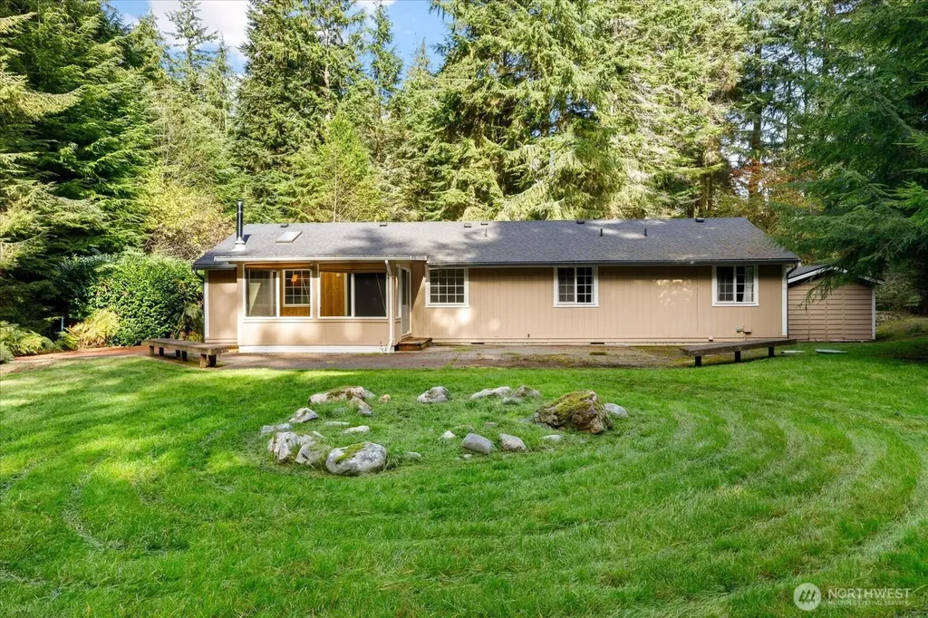 3100 Sea Eagle Lane Greenbank WA 98253