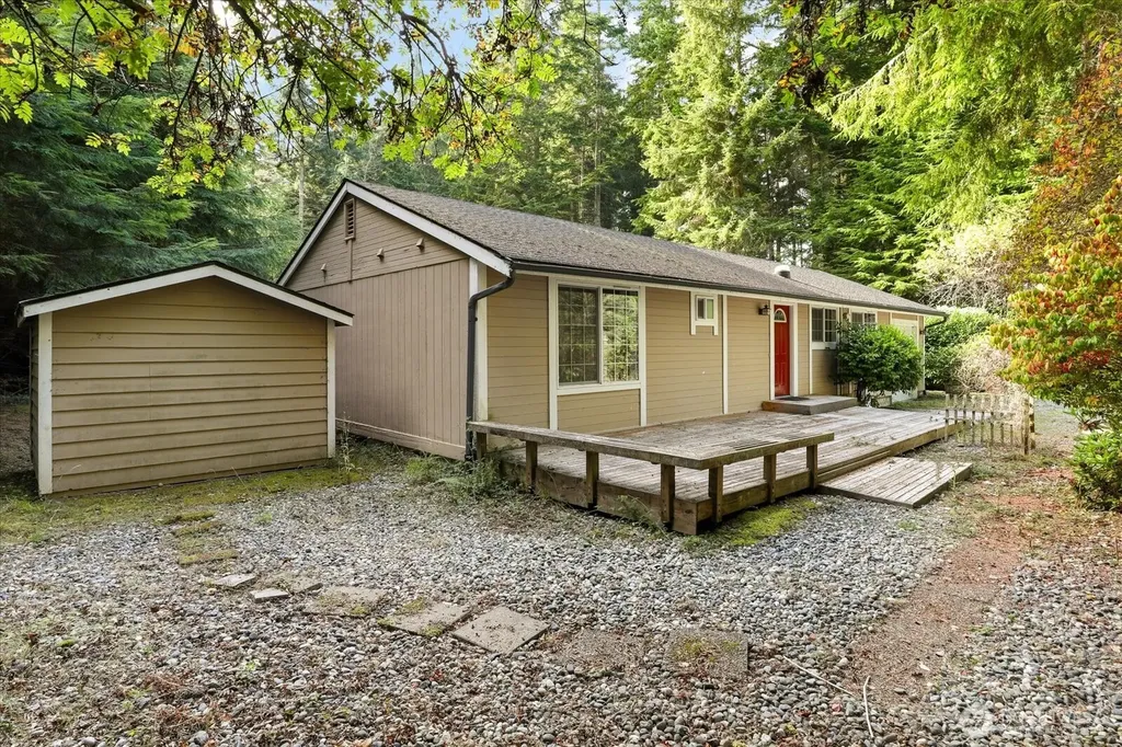 3100 Sea Eagle Lane Greenbank WA 98253