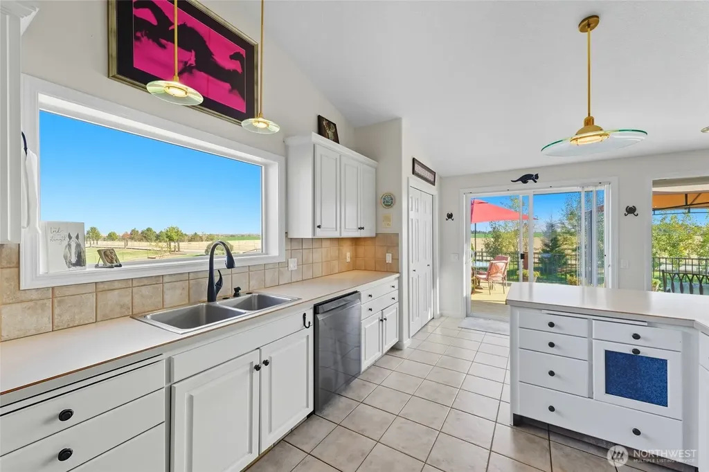 288 Meadowlark Lane Touchet WA 99360