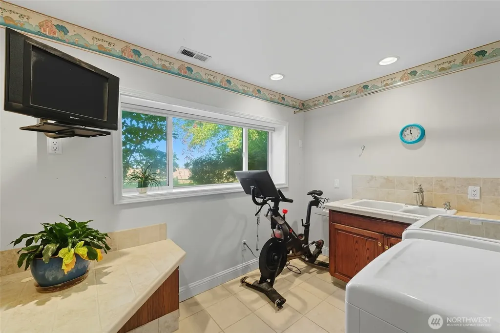 288 Meadowlark Lane Touchet WA 99360