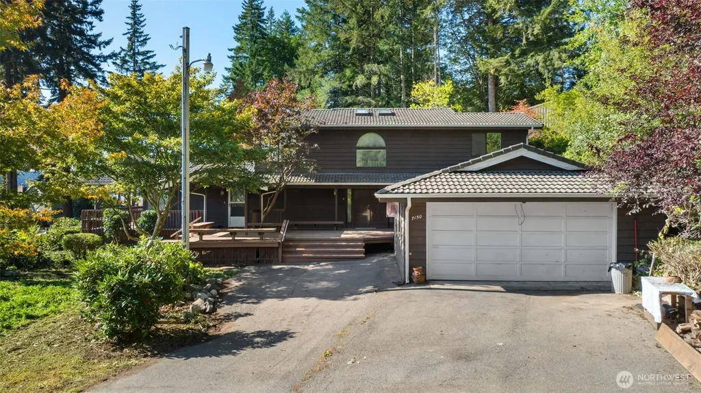 7150 NE North Shore Road Belfair WA 98528