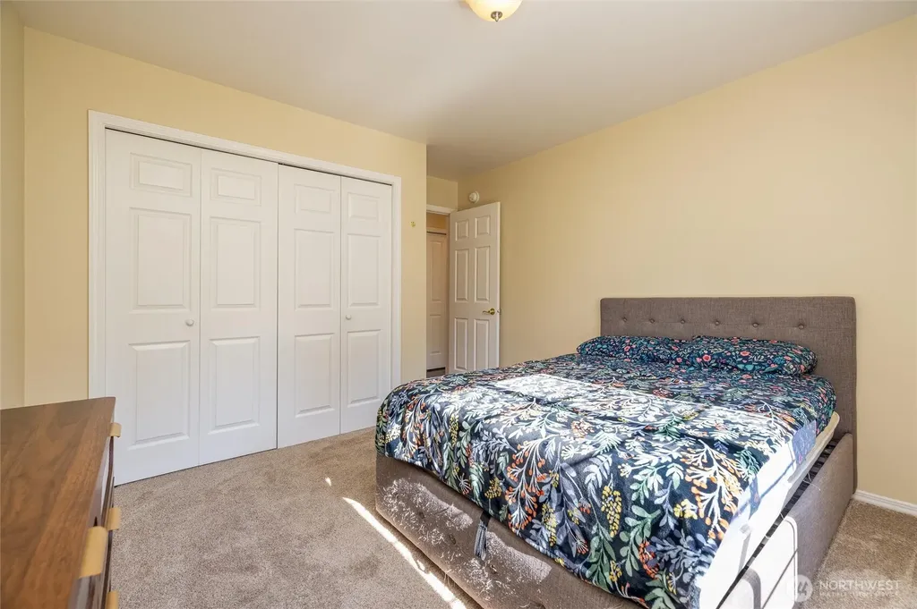 3001 Green Valley Drive Maple Falls WA 98266