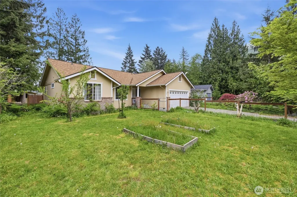 3001 Green Valley Drive Maple Falls WA 98266