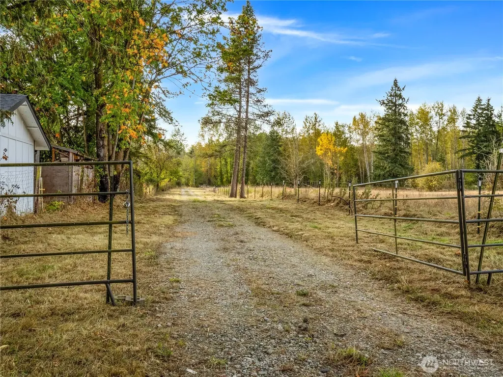 26202 110th Avenue E Graham WA 98338
