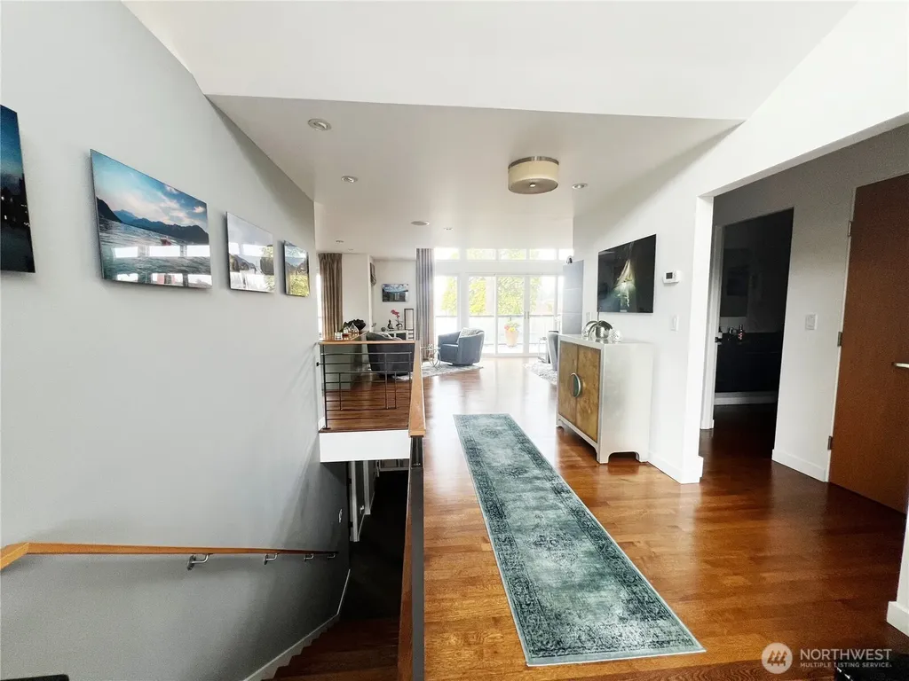 19605 Military Road S Seatac WA 98188