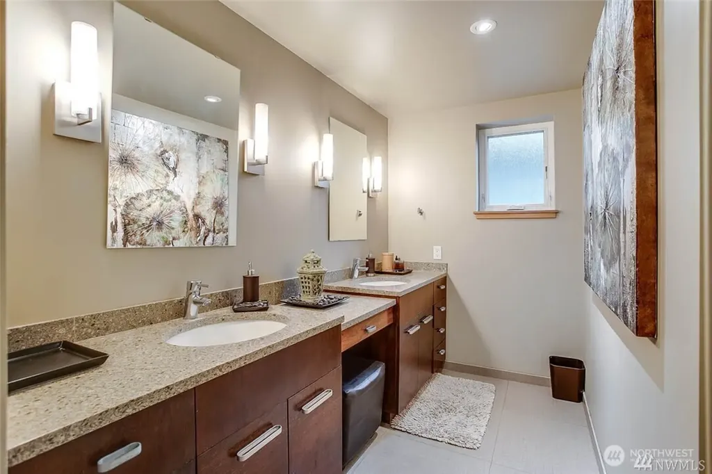 19605 Military Road S Seatac WA 98188