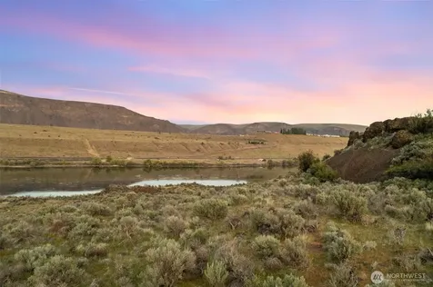 109 Stagecoach Lane Malaga WA 98828