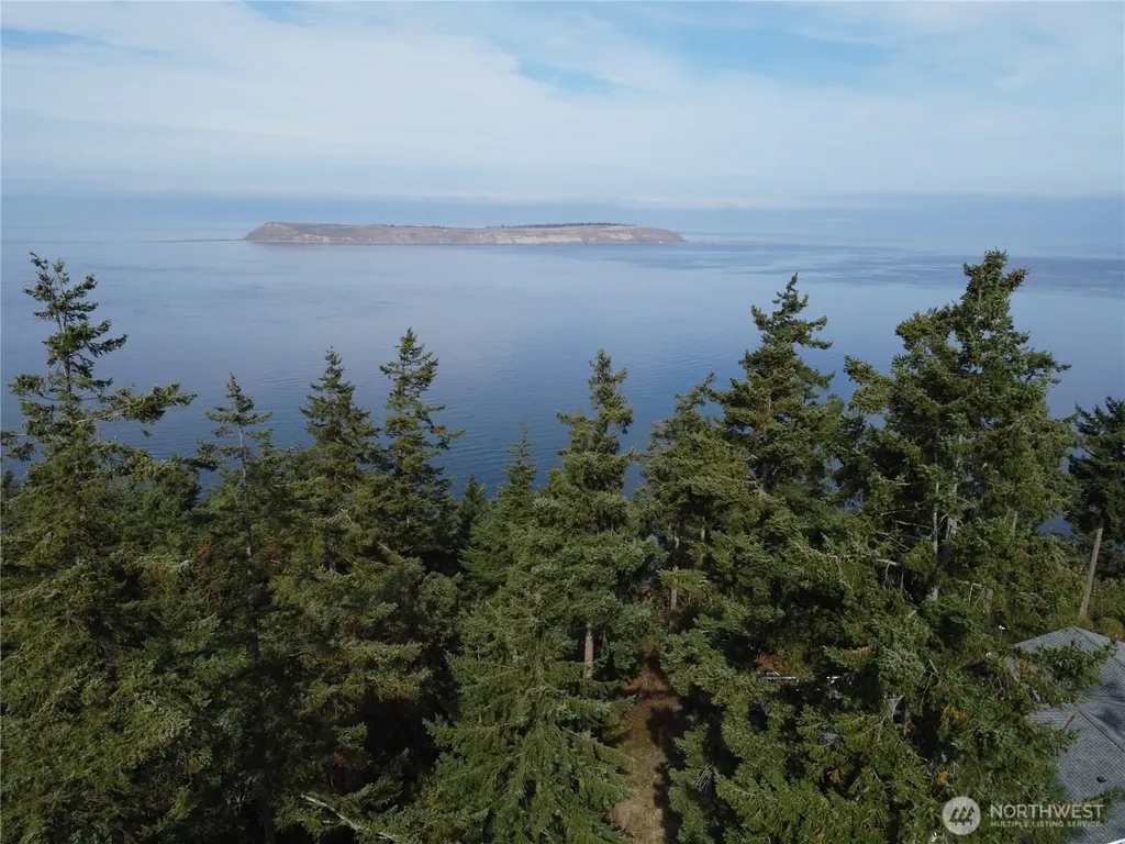 570 North Street Sequim WA 98382