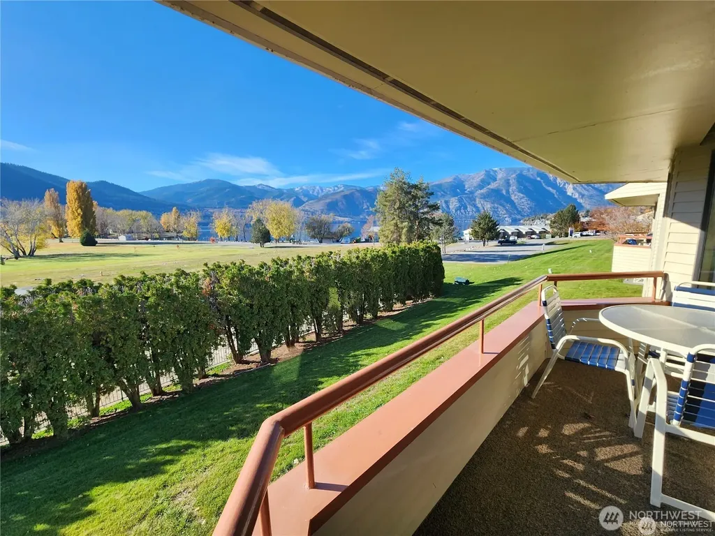 1 Lodge 610-i Manson WA 98831