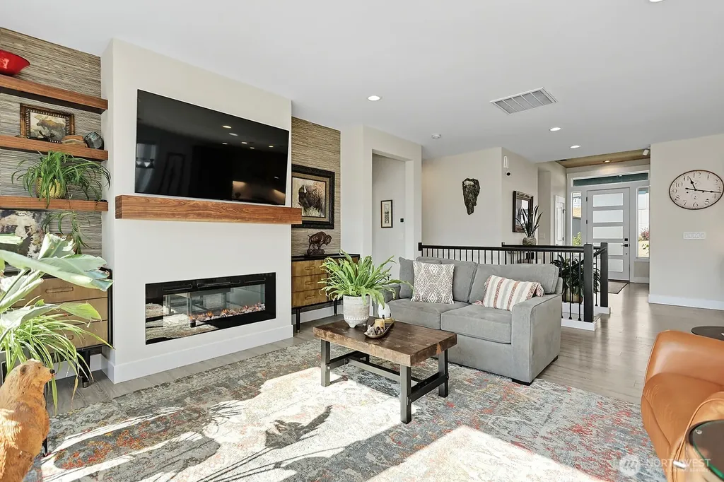 220 NE Lower Basso Circle Stevenson WA 98648