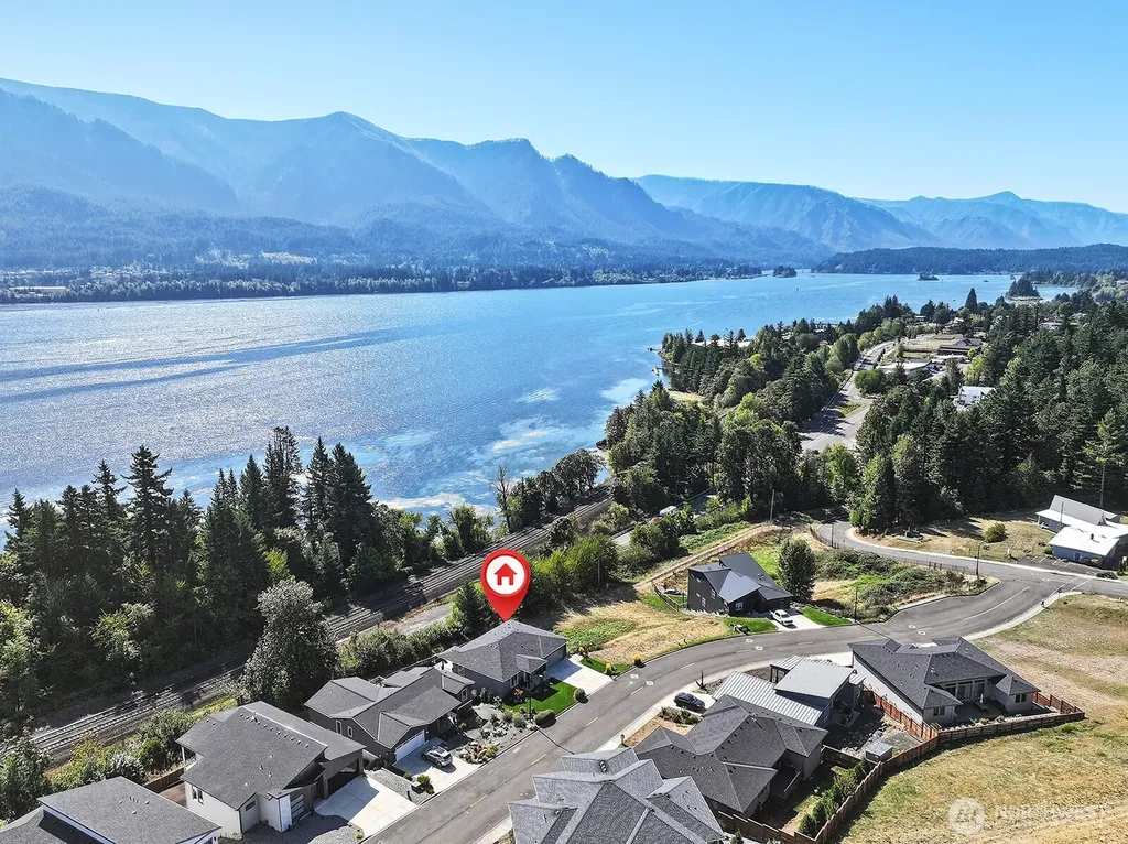 220 NE Lower Basso Circle Stevenson WA 98648