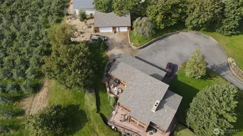 14 Hahn Road Omak WA 98841