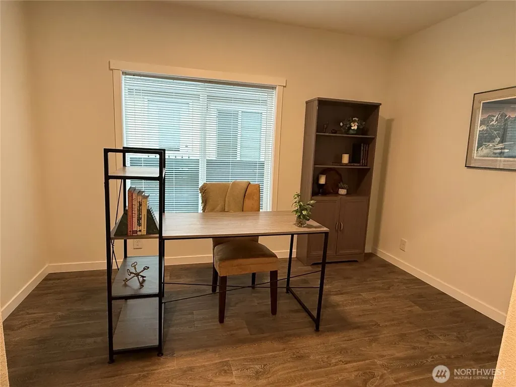 881 N Iris Avenue Sequim WA 98382