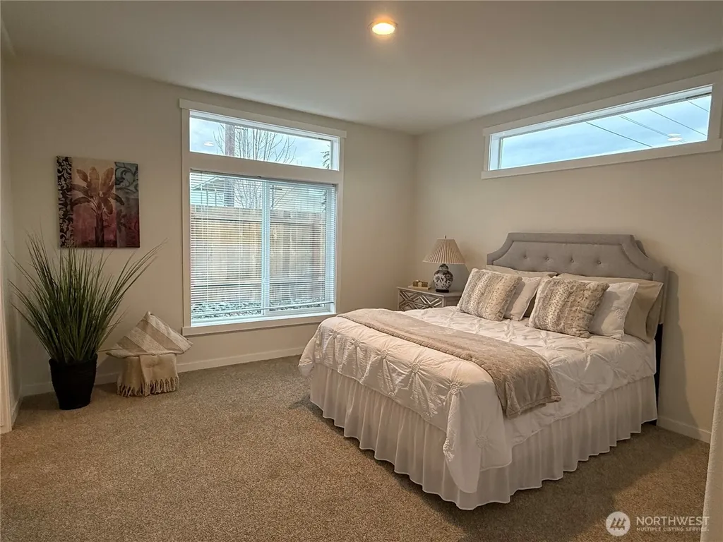 881 N Iris Avenue Sequim WA 98382