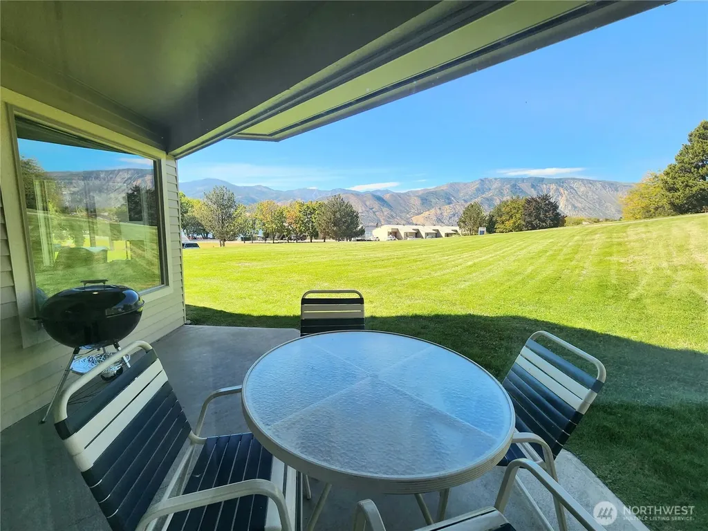 1 Lodge 601-h Manson WA 98831