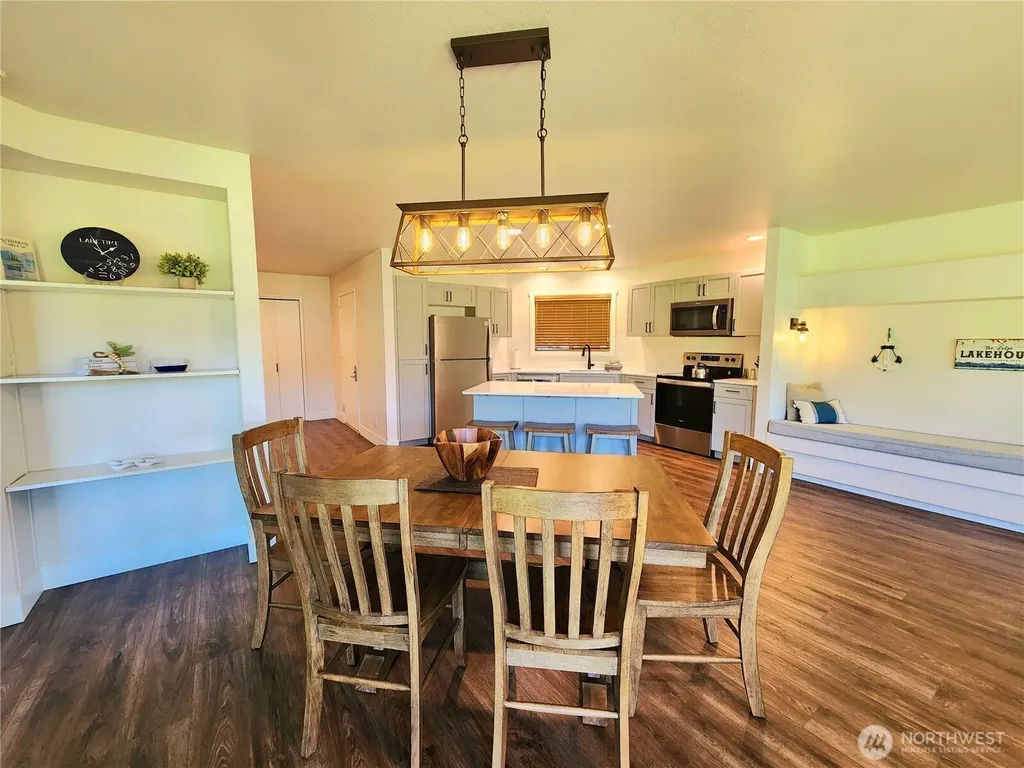 1 Lodge 601-e Manson WA 98831