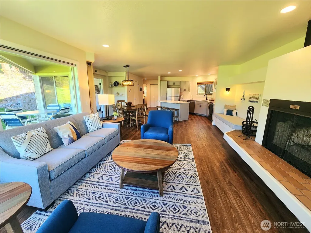 1 Lodge 602-a Manson WA 98831