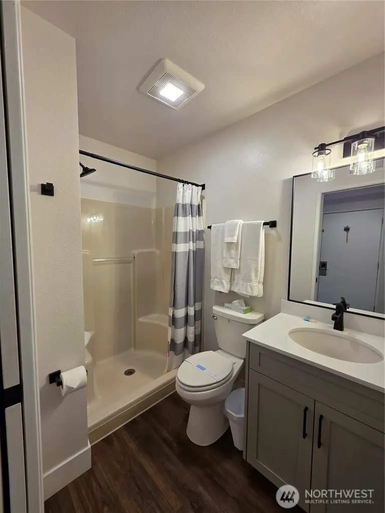 1 Lodge 632-m Manson WA 98831
