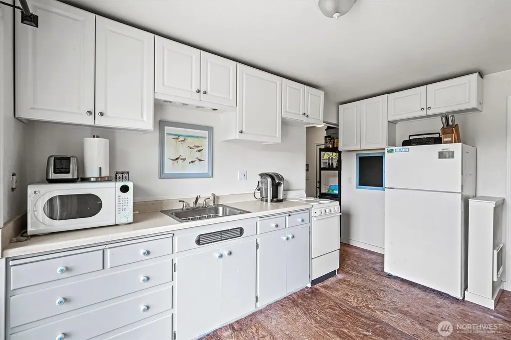 11303 Pacific Way Long Beach WA 98631