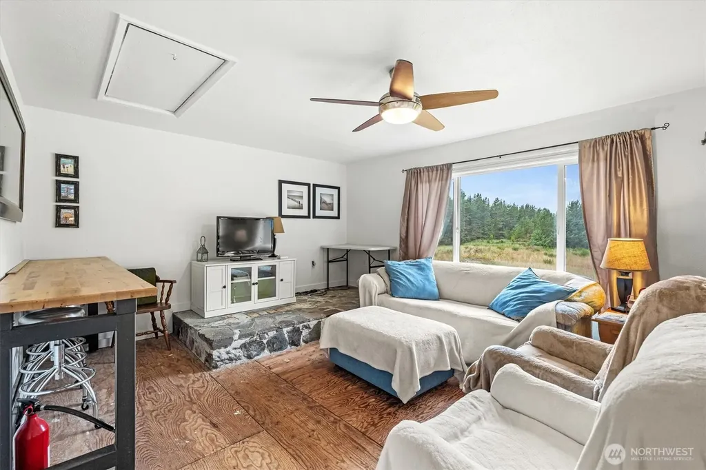 11303 Pacific Way Long Beach WA 98631