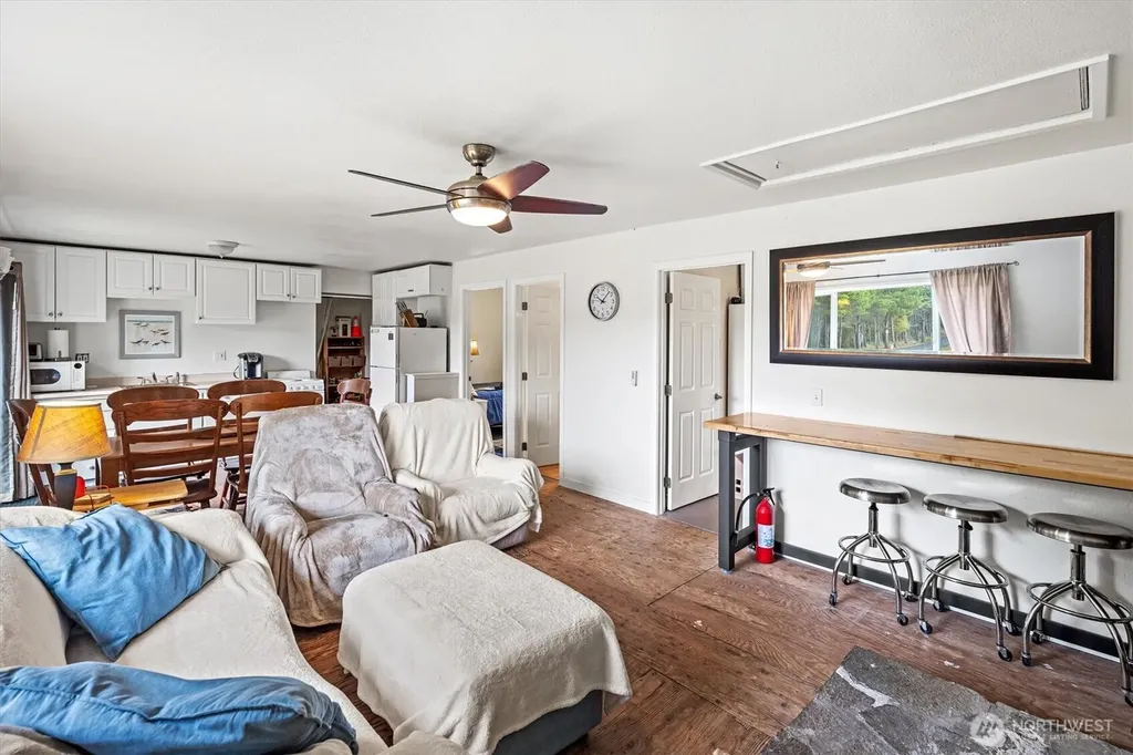 11303 Pacific Way Long Beach WA 98631