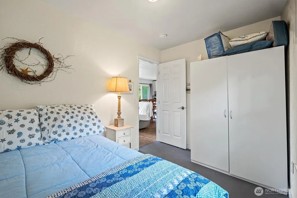 11303 Pacific Way Long Beach WA 98631