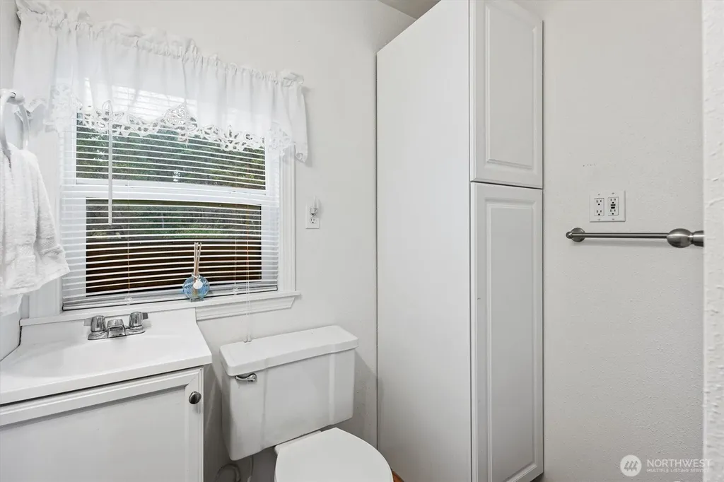 11303 Pacific Way Long Beach WA 98631